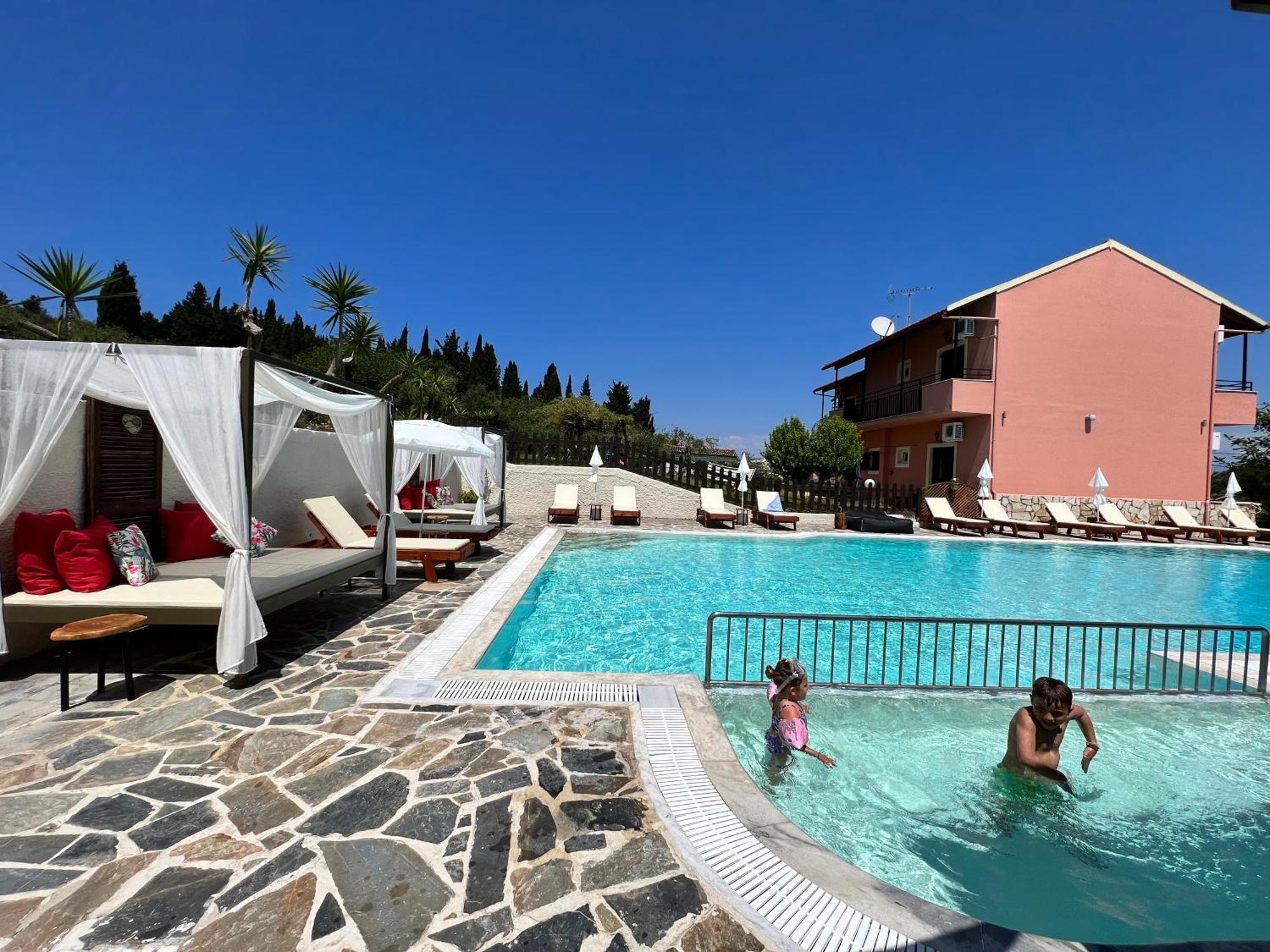 Othonas Apartments Sidari  Luaran gambar